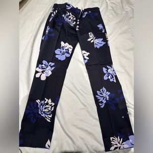 💃🏿LIKE AND GET 30% OFF💃🏿 BNWT - BANANA REPUBLIC • Women’s floral Pant